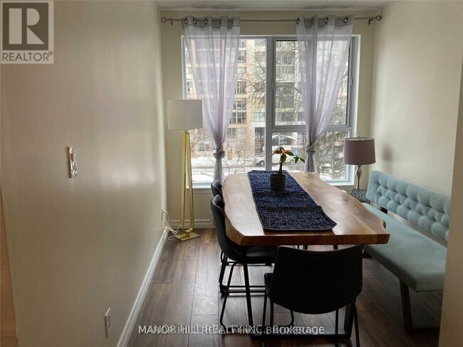 Building Photo - 222 The Esplanade