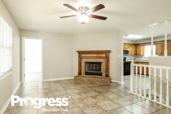 Foto del edificio - 5034 Pebble Ln