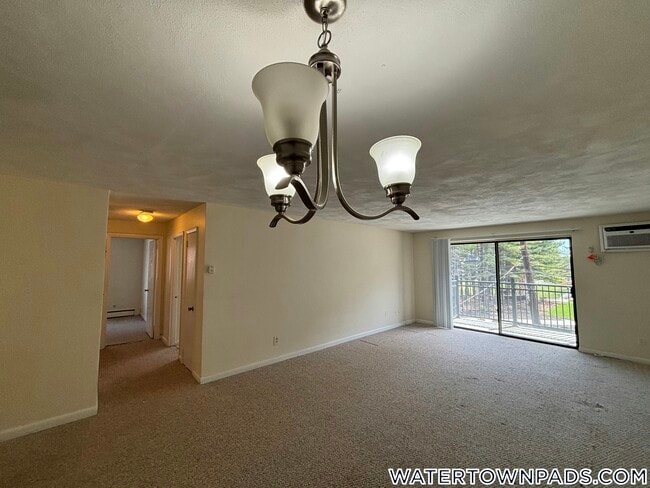 Building Photo - 245 Main St