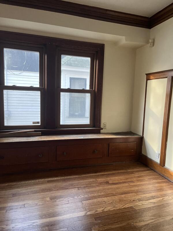 Building Photo - 3640 E 138th St