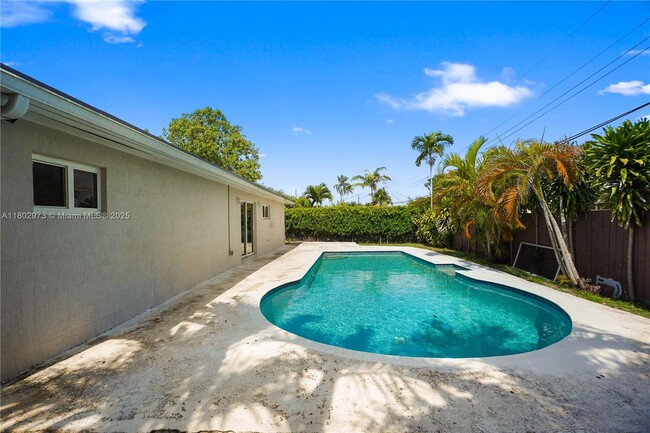 Photo - 10501 SW 53rd St House