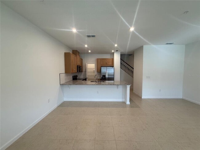 Building Photo - 9828 Walkway Dr