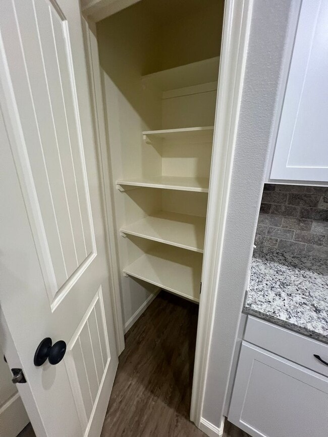 Foto del edificio - NEVER OCCUPIED NEW