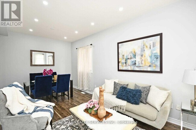 Photo du bâtiment - 17 Eagle Plains Dr