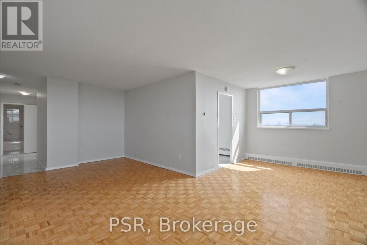 Photo principale - 105-105 Rowena Dr