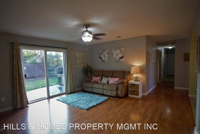 Building Photo - 4 br, 2 bath House - 7849 BEVERLY DRIVE