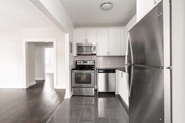 Building Photo - 16 St Joseph St