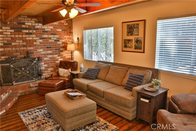 Building Photo - 1126 Sugarpine Rd