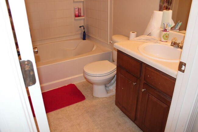 Foto del edificio - 3525 Waldrop Trail