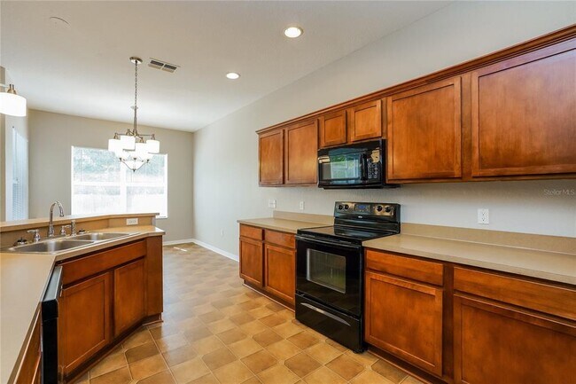 Foto del edificio - 10724 Carloway Hills Dr