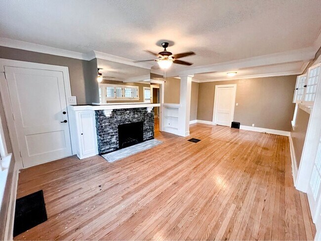 Foto del edificio - 1560 5th Ave SE