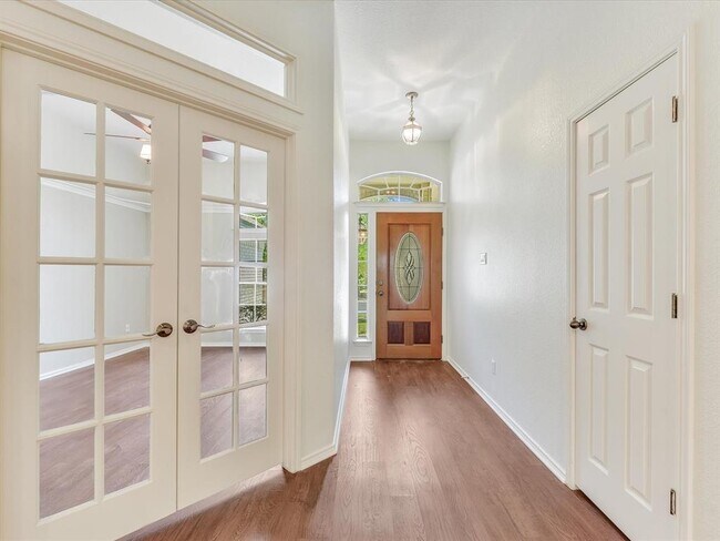 Foto del edificio - 14804 Staked Plains Loop