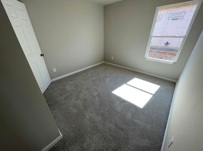 Foto del edificio - 2135 Twisted Cedar Ct