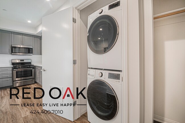 Foto del edificio - 20200 Sherman Way