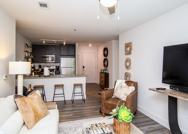 Photo - 3BD/3.5BA FOR RENT ON THE SQUARE Apartment