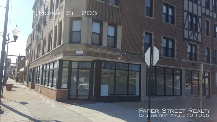 Primary Photo - 6250 S Mozart St