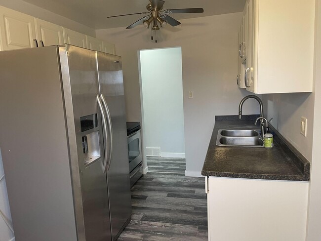 Photo du bâtiment - 76 Dryburgh Crescent