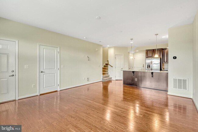 Foto del edificio - 7825 Culloden Crest Ln