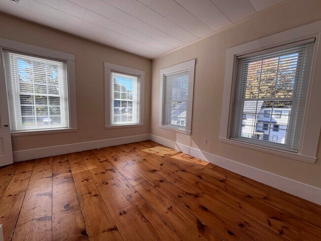 Foto del edificio - 9 Forest St