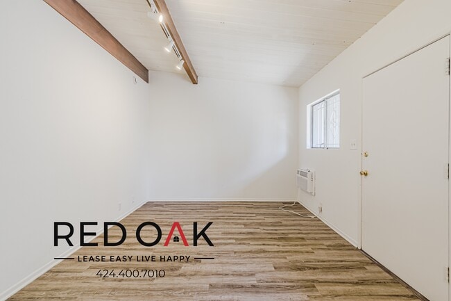 Building Photo - 128 S Normandie-G