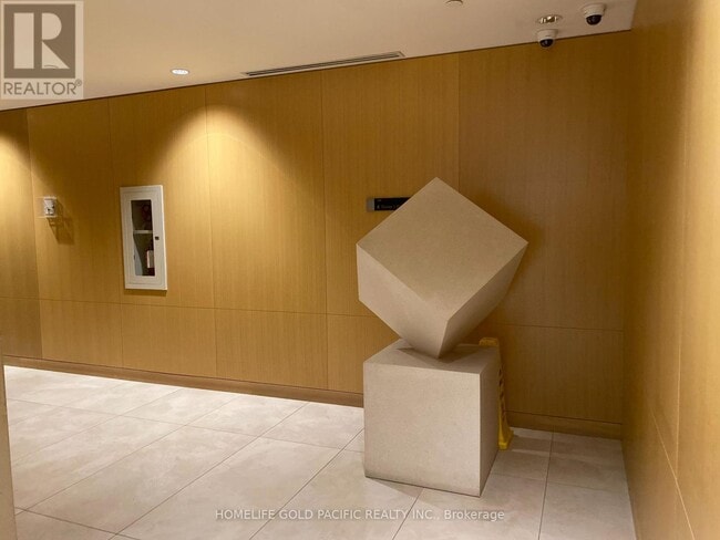 Building Photo - 120 Harrison Garden Blvd