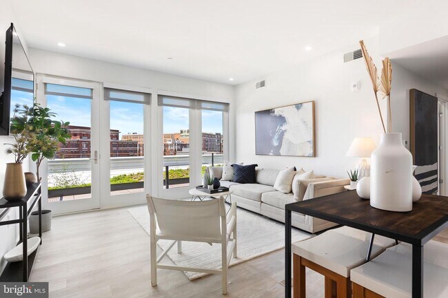 Foto del edificio - 3709 New Hampshire Ave NW