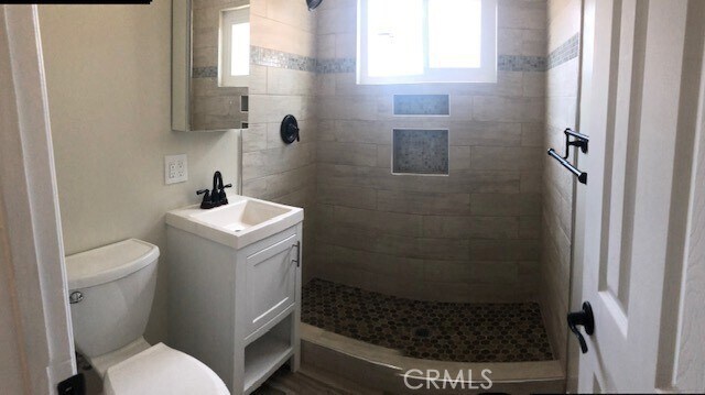 Foto del edificio - 3411 Chadwick Dr