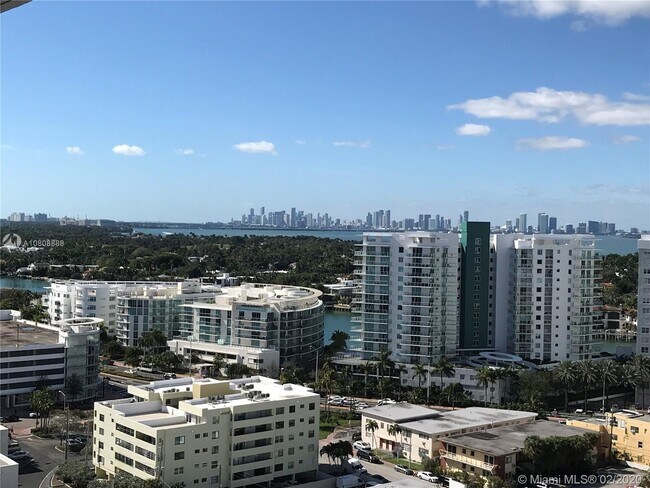 Building Photo - 6799  Collins Ave 1601 Miami Beach Fl 33141