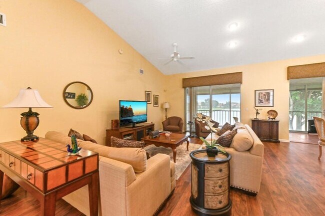 Foto del edificio - 9553 Shadybrook Dr