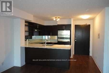 Building Photo - 96 St Patrick St