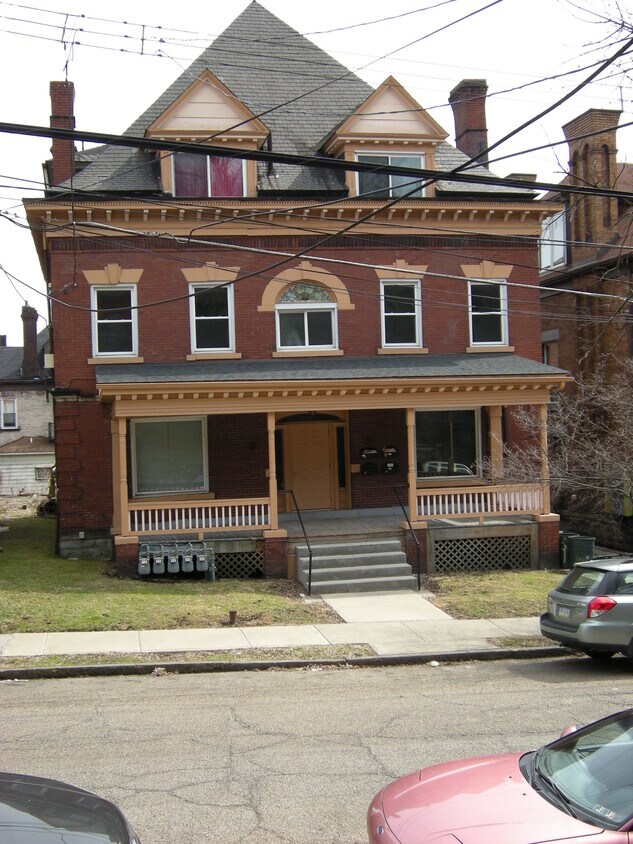 Primary Photo - 315 S Fairmount St