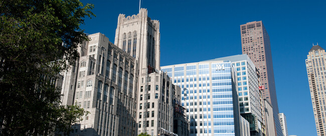 Foto del edificio - 222 E Pearson St