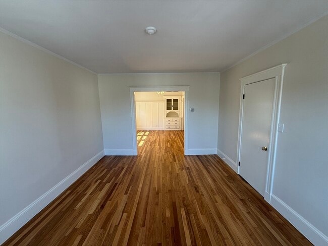 Building Photo - 15 Chauncey St