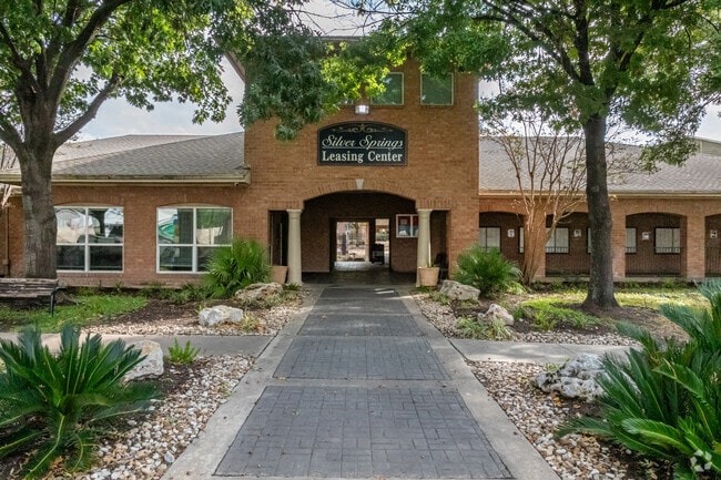 Leasing Office - Silver Springs