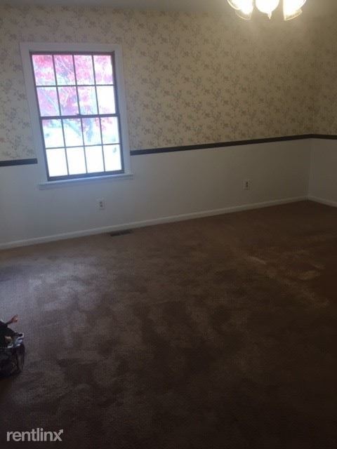Primary Photo - 3 br, 2.5 bath House - 5720 Deering St 572...