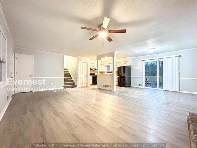 Foto del edificio - 1361 Fairridge Cir SW