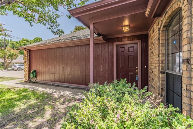 Building Photo - 3105 Lela St