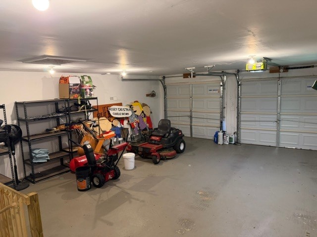 Two Car Heated Garage - 6006 Stone Pine Rd