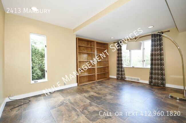 Building Photo - 2413 Marbury-