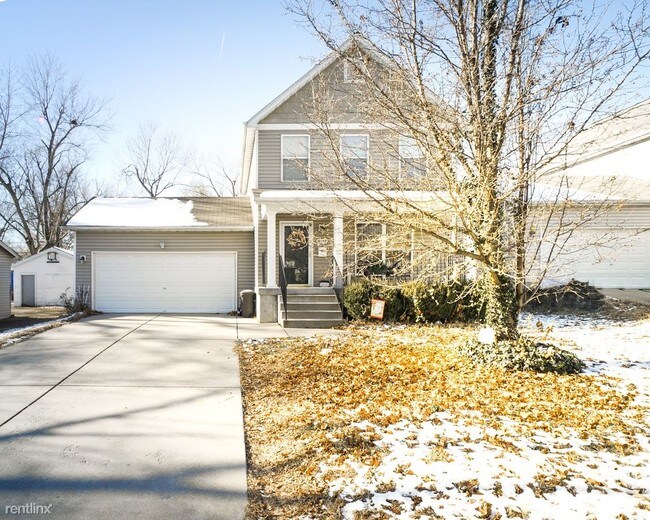 Building Photo - 10337 Earl Dr