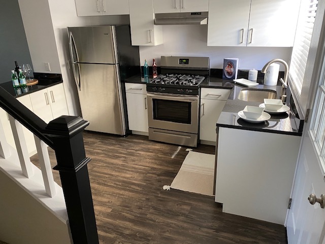 Building Photo - Mentone Apartments