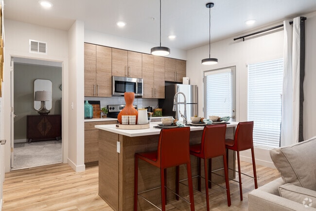 Interior Photo - Ember Peaks at American Fork