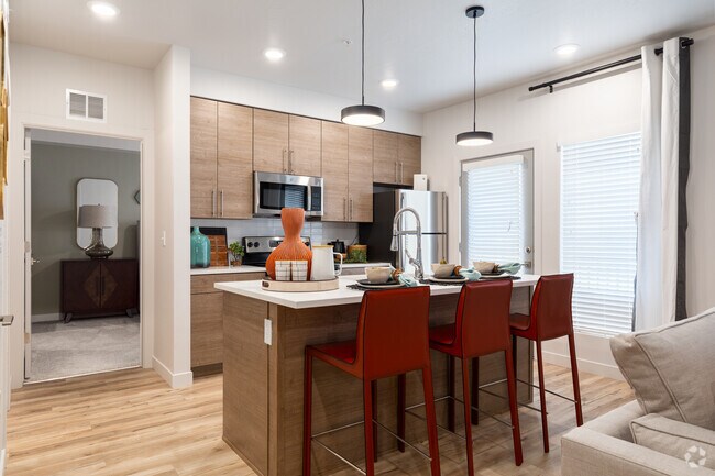 Interior Photo - Ember Peaks at American Fork