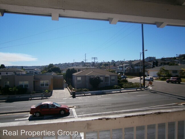 Building Photo - 3126 Nimitz Blvd