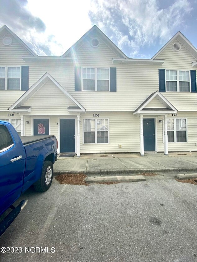 126 Cornerstone Pl, Jacksonville, NC 28546 Townhouse for Rent in