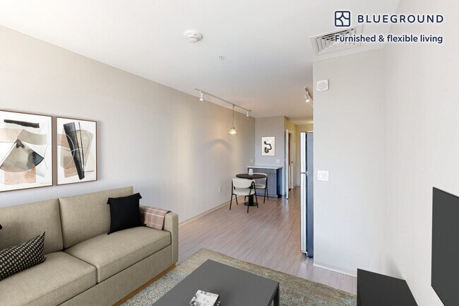 Building Photo - 1 Nashua St