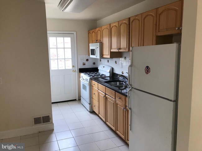 Foto del edificio - 9108 Yorkshire Ln