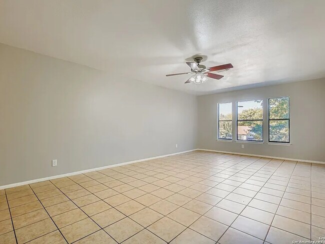 Building Photo - 5934 Summer Fest Dr