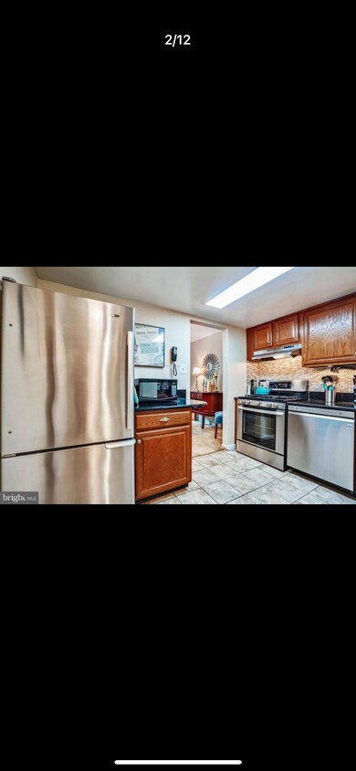 Primary Photo - 1422 Northgate Sq