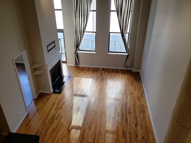 Foto del edificio - 758 N Larrabee St